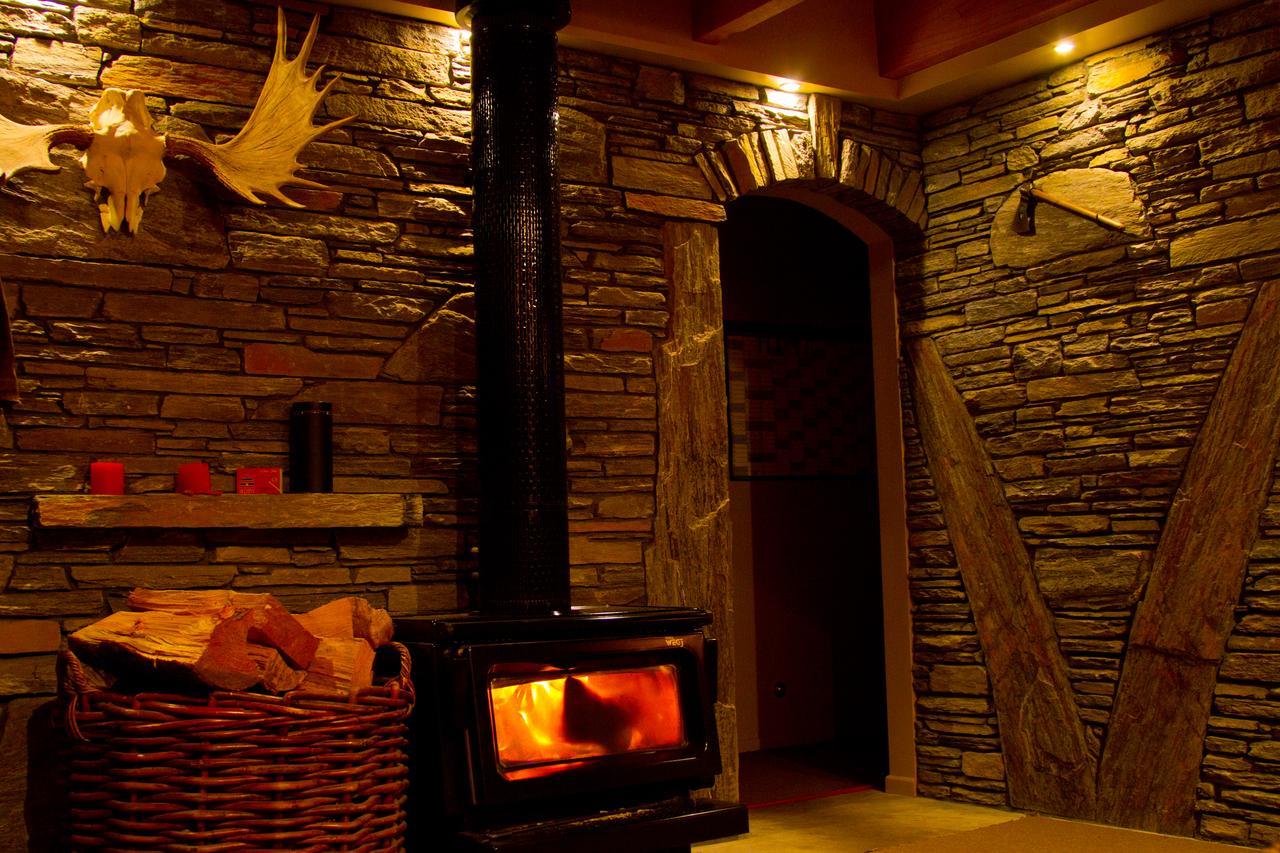 Tree House Lodge Bed & Breakfast Cheviot Buitenkant foto